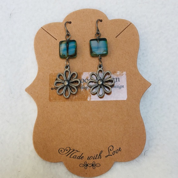 Handmade Silver Flower Drop Earrings Blue BoHo - Picture 2 of 3